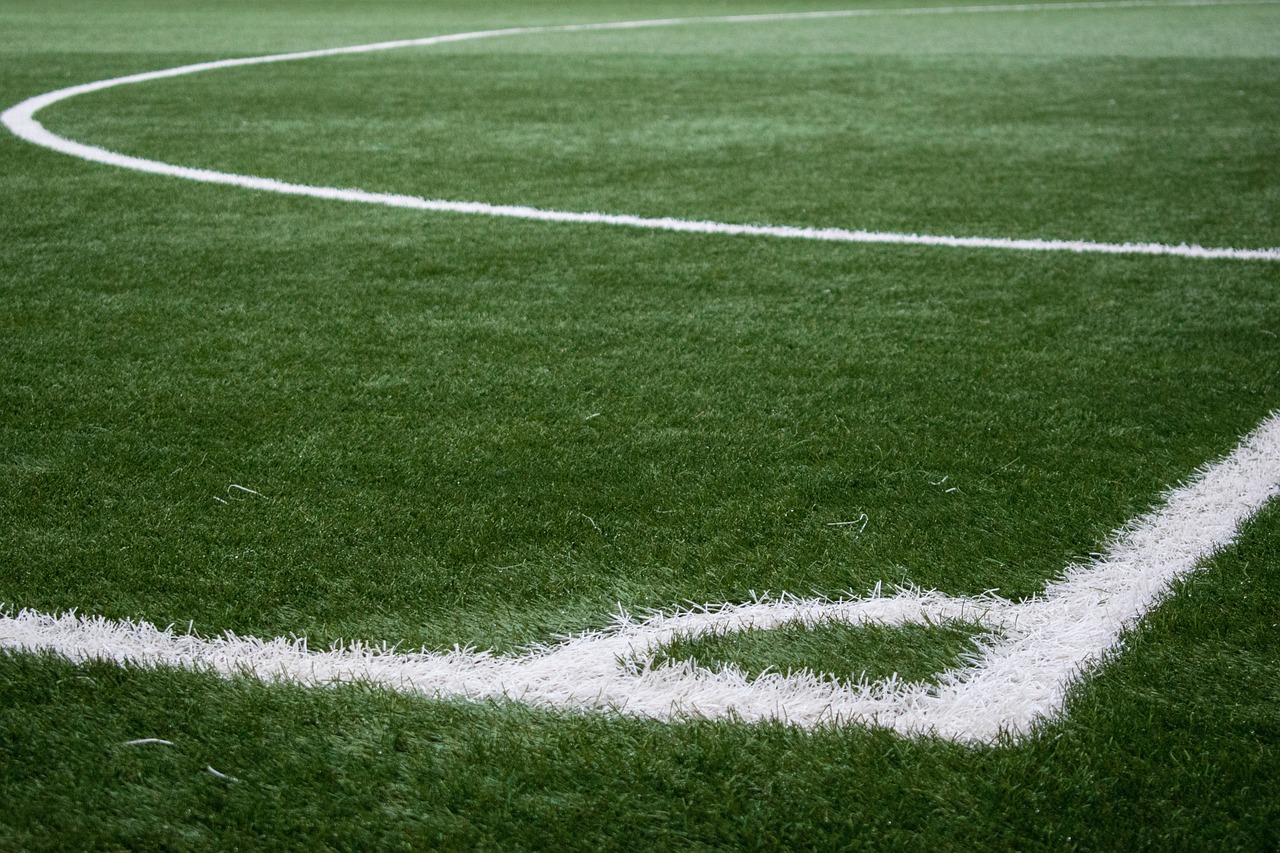 soccer, playing, field-1859046.jpg
